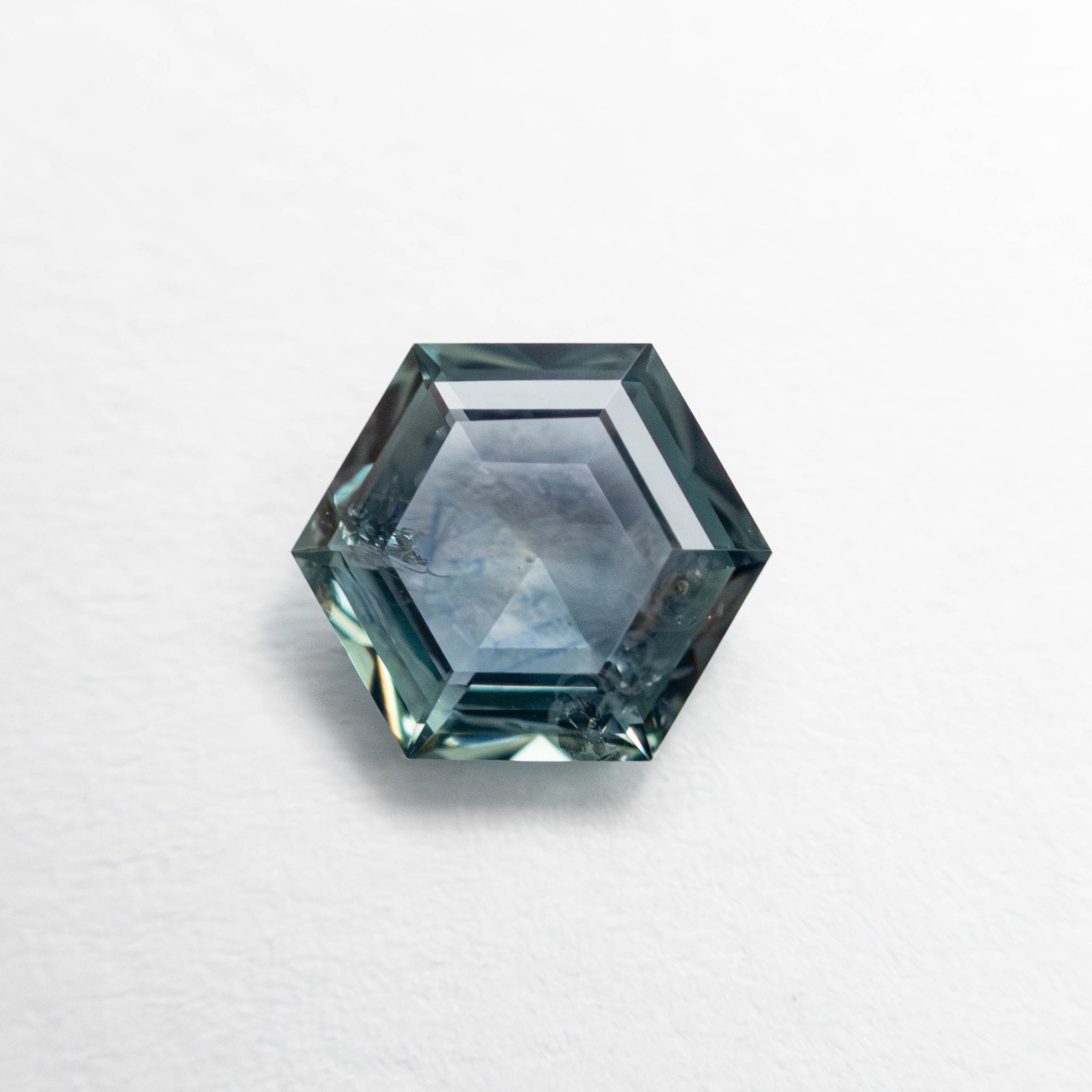 0.87ct Hexagon Step Cut Sapphire <br><b> Ileava Jewelry </b>| Hexagon Water Ring