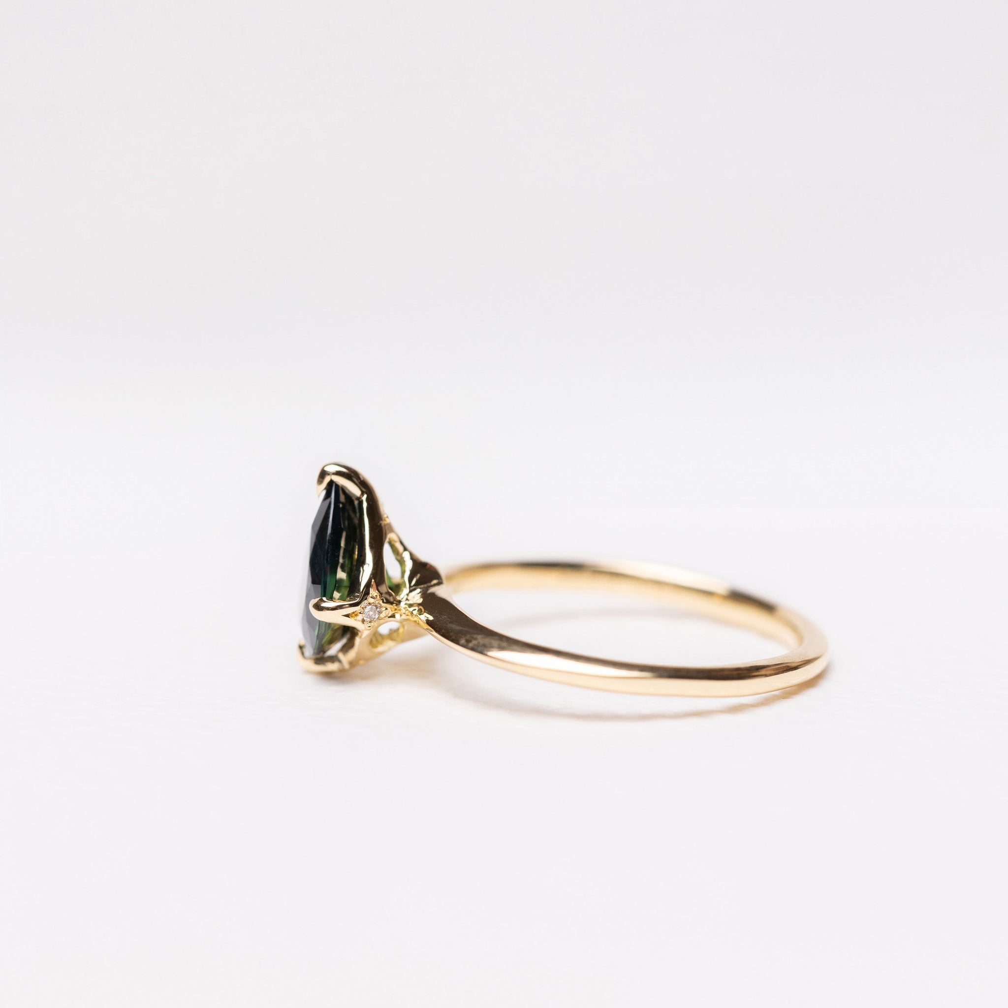 1.38ct Pear Brilliant Sapphire <br><b> Ileava Jewelry </b>| Deep Teal Sapphire Ring