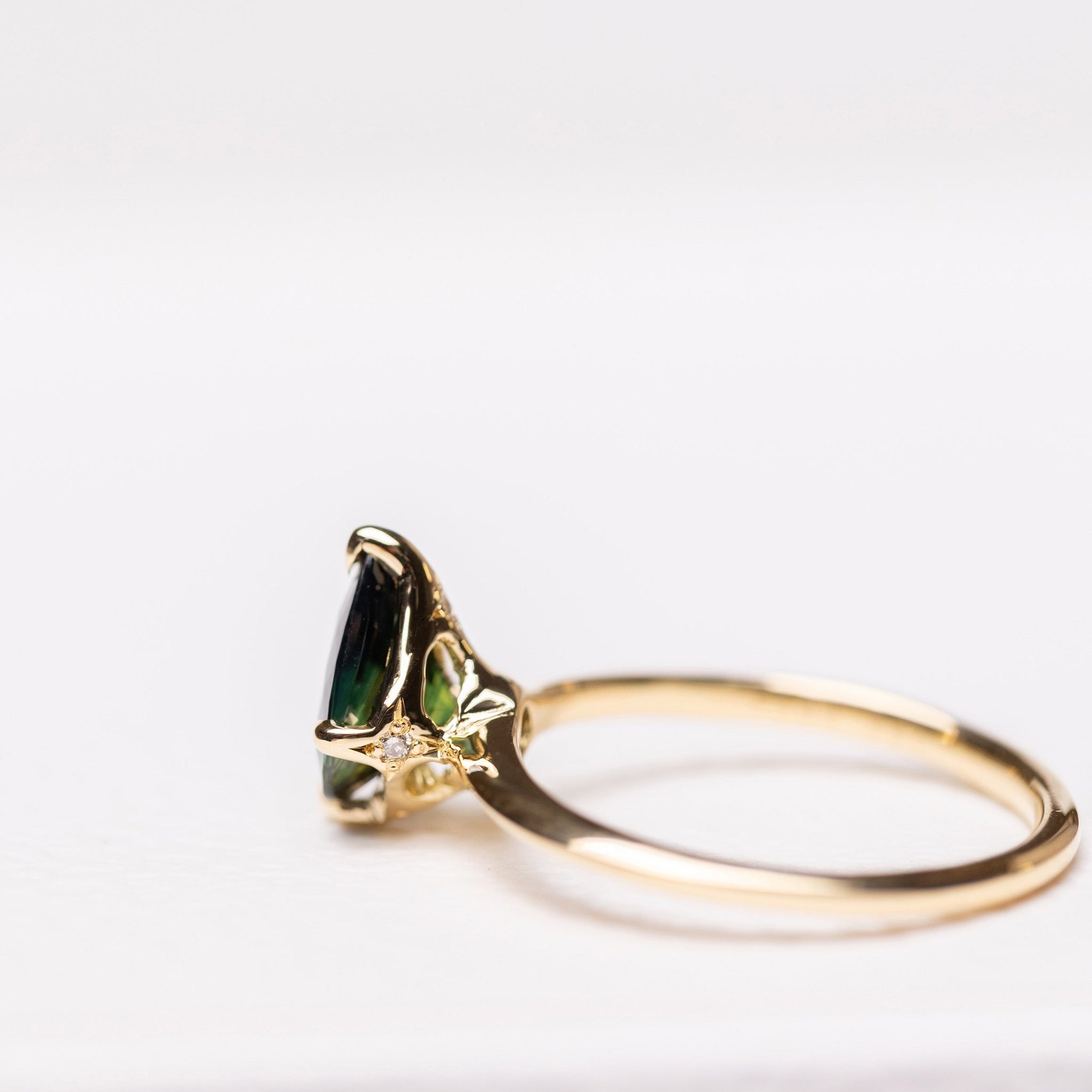 1.38ct Pear Brilliant Sapphire <br><b> Ileava Jewelry </b>| Deep Teal Sapphire Ring