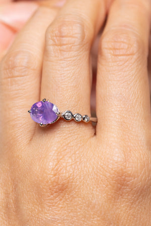 3.06ct Oval Brilliant Sapphire <br><b> Ileava Jewelry </b>| Platinum Emily Ring