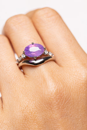 3.06ct Oval Brilliant Sapphire <br><b> Ileava Jewelry </b>| Platinum Emily Ring