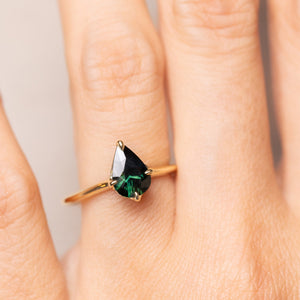 1.38ct Pear Brilliant Sapphire <br><b> Ileava Jewelry </b>| Deep Teal Sapphire Ring