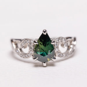 1.51ct Pear Brilliant Sapphire <br><b> Ileava Jewelry </b>| Layla Ring