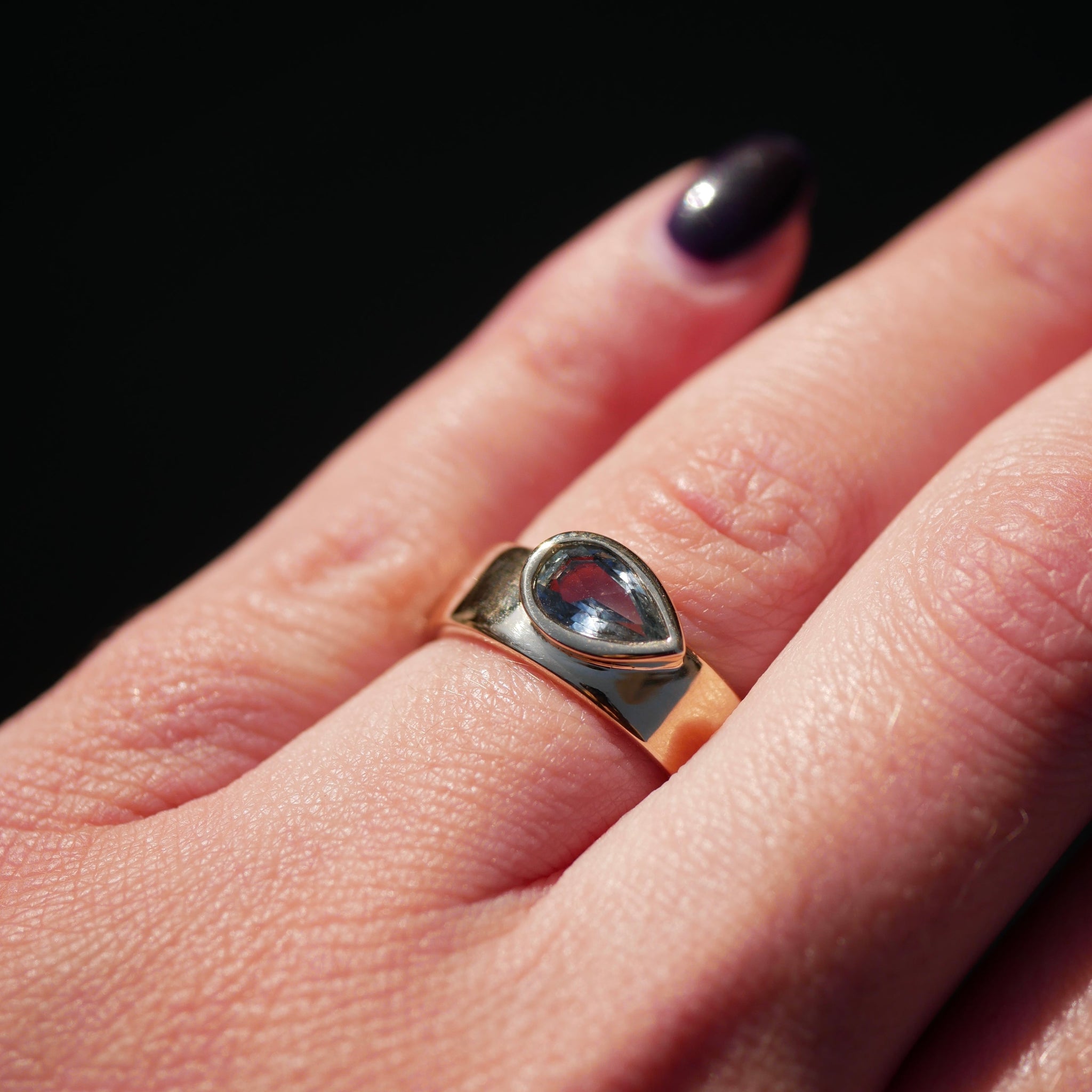 0.80ct Pear Brilliant Sapphire <br><b> Emily Warden Designs </b>| Cigar Band