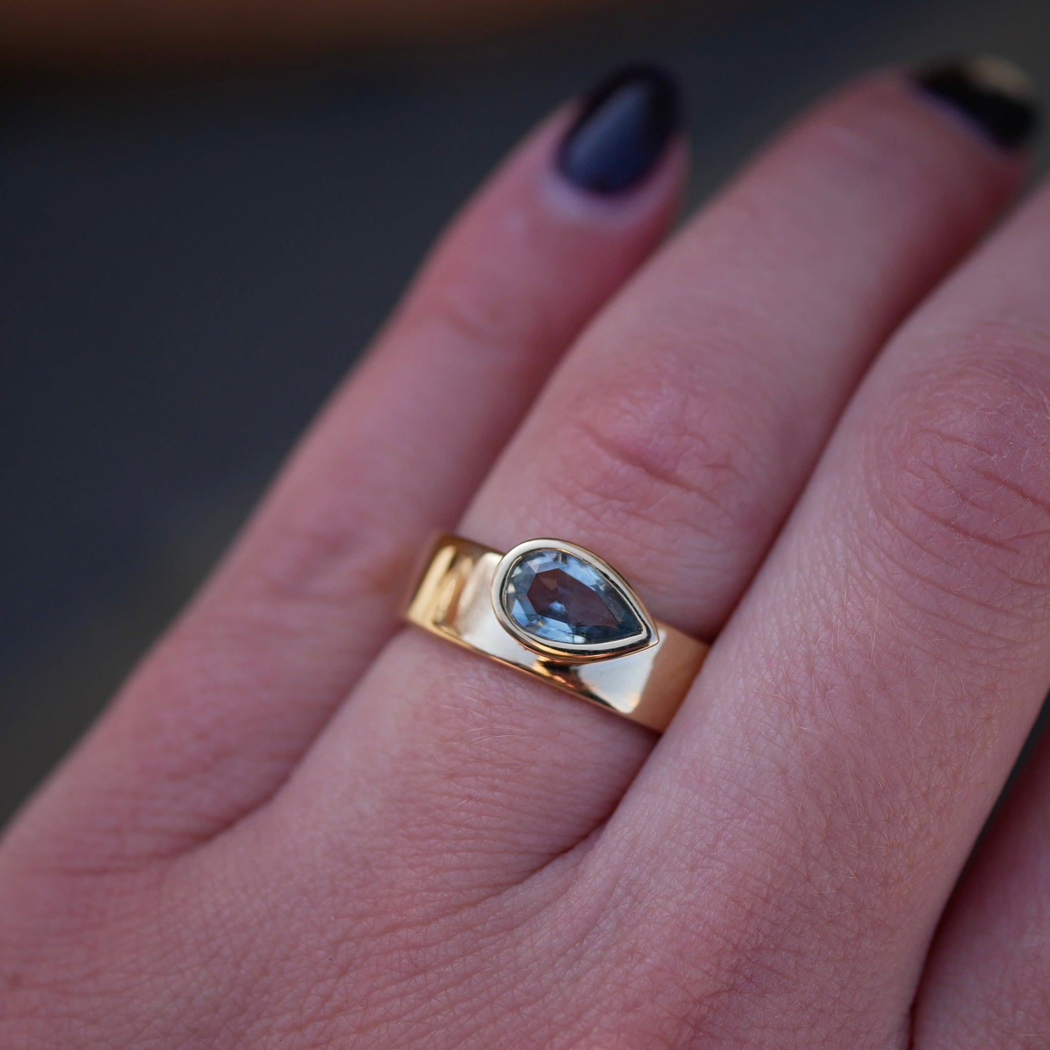 0.80ct Pear Brilliant Sapphire <br><b> Emily Warden Designs </b>| Cigar Band