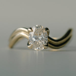 Foe & Dear - Leilani Ring - 1.05ct Champagne GIA Oval Brilliant Diamond
