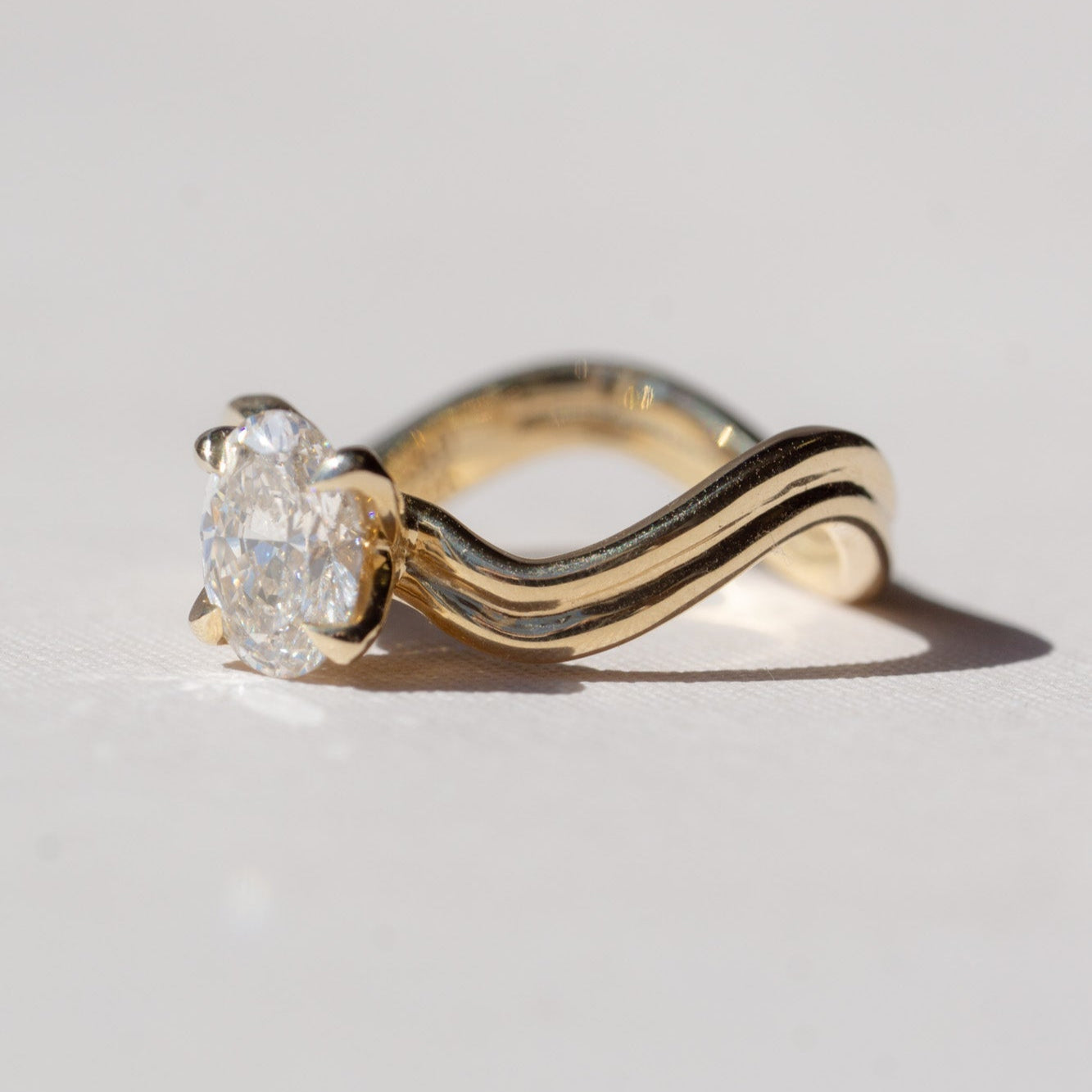 Foe & Dear - Leilani Ring - 1.05ct Champagne GIA Oval Brilliant Diamond