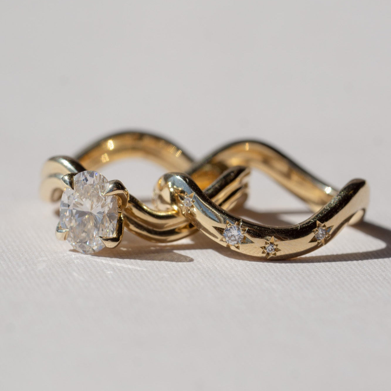 Foe & Dear - Leilani Ring - 1.05ct Champagne GIA Oval Brilliant Diamond