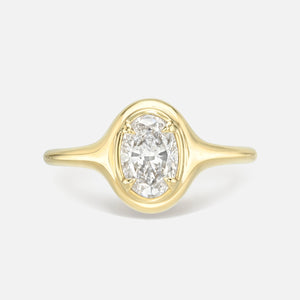 0.90ct Oval Brilliant <br><b> Maggi Simpkins </b> | Oval Skinny Signet Ring