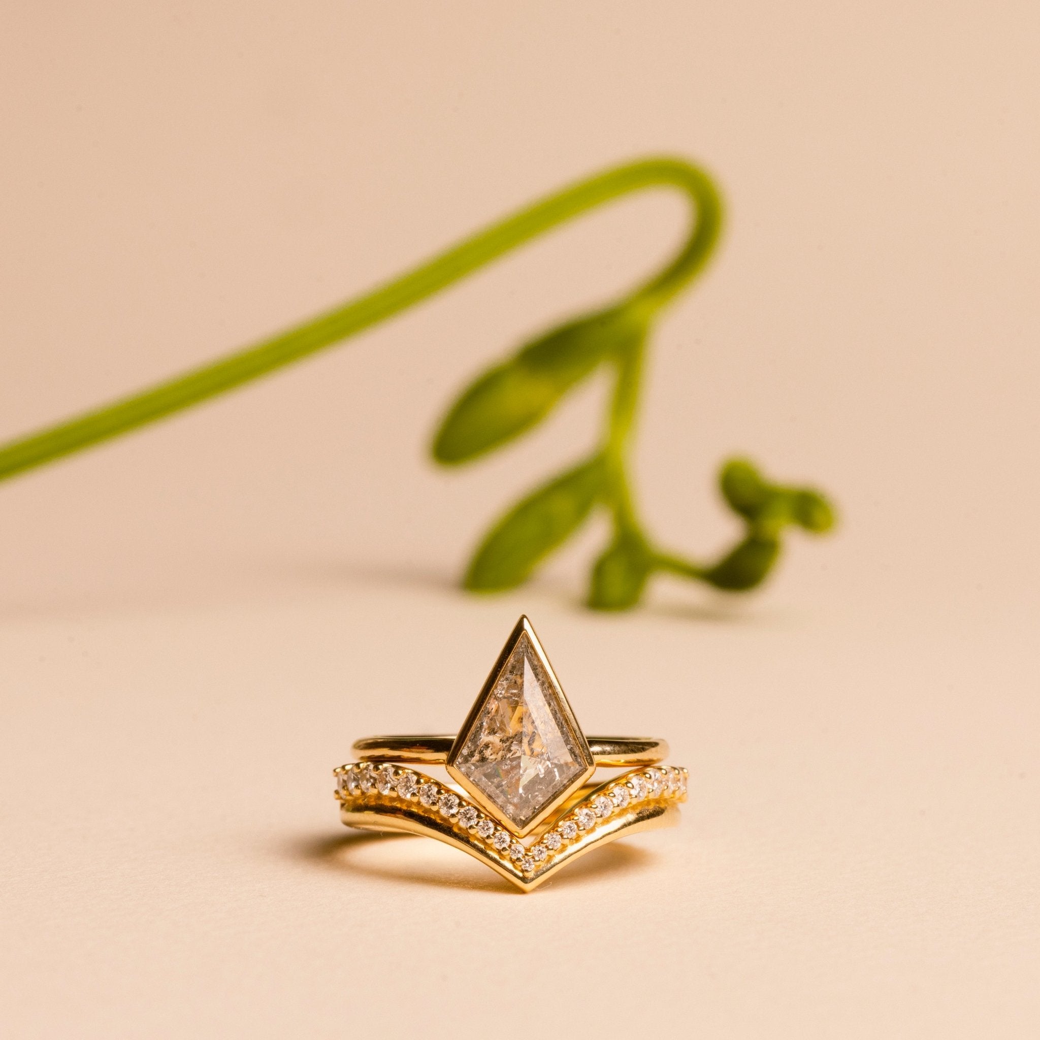 Mountain Crest Bezel Set Salt and Pepper Kite Diamond Engagement Ring - MTD