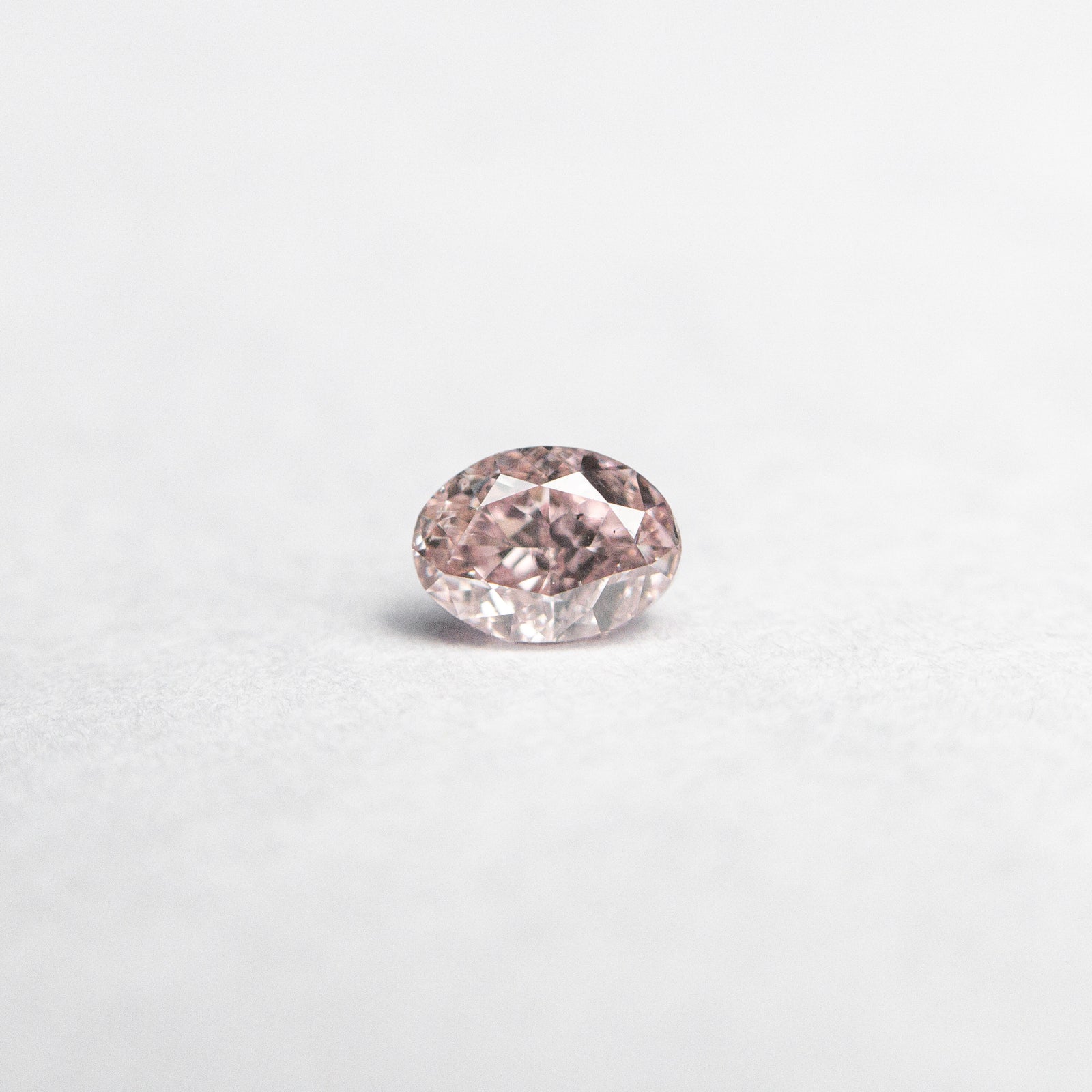 0.18ct 3.93x2.87x2.01mm GIA SI2 Fancy Pink Oval Brilliant 🇦🇺 24091-01