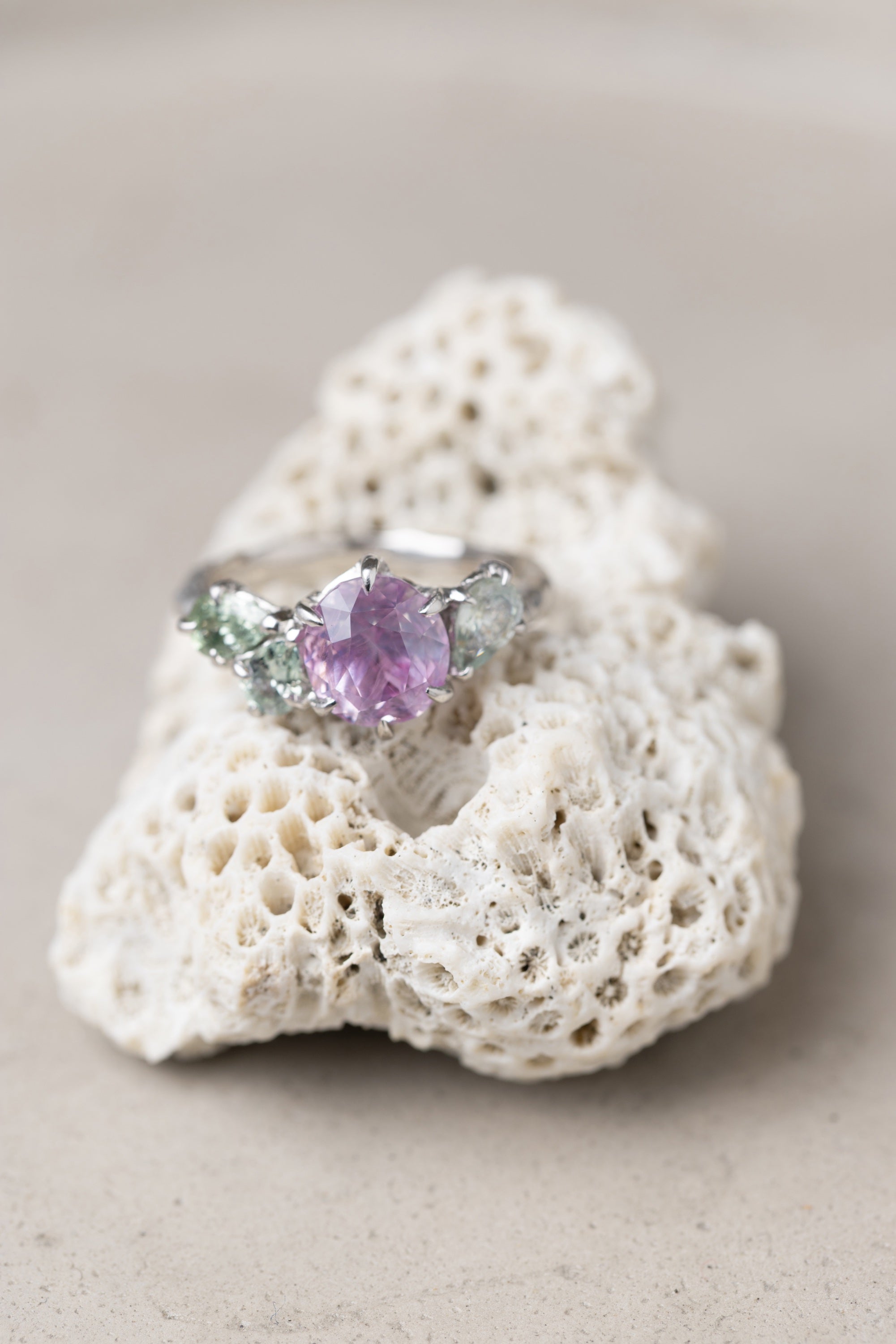 3.56ct Round Brilliant Sapphire <br><b> Ileava Jewelry</b> | Sakura in the Breeze Ring