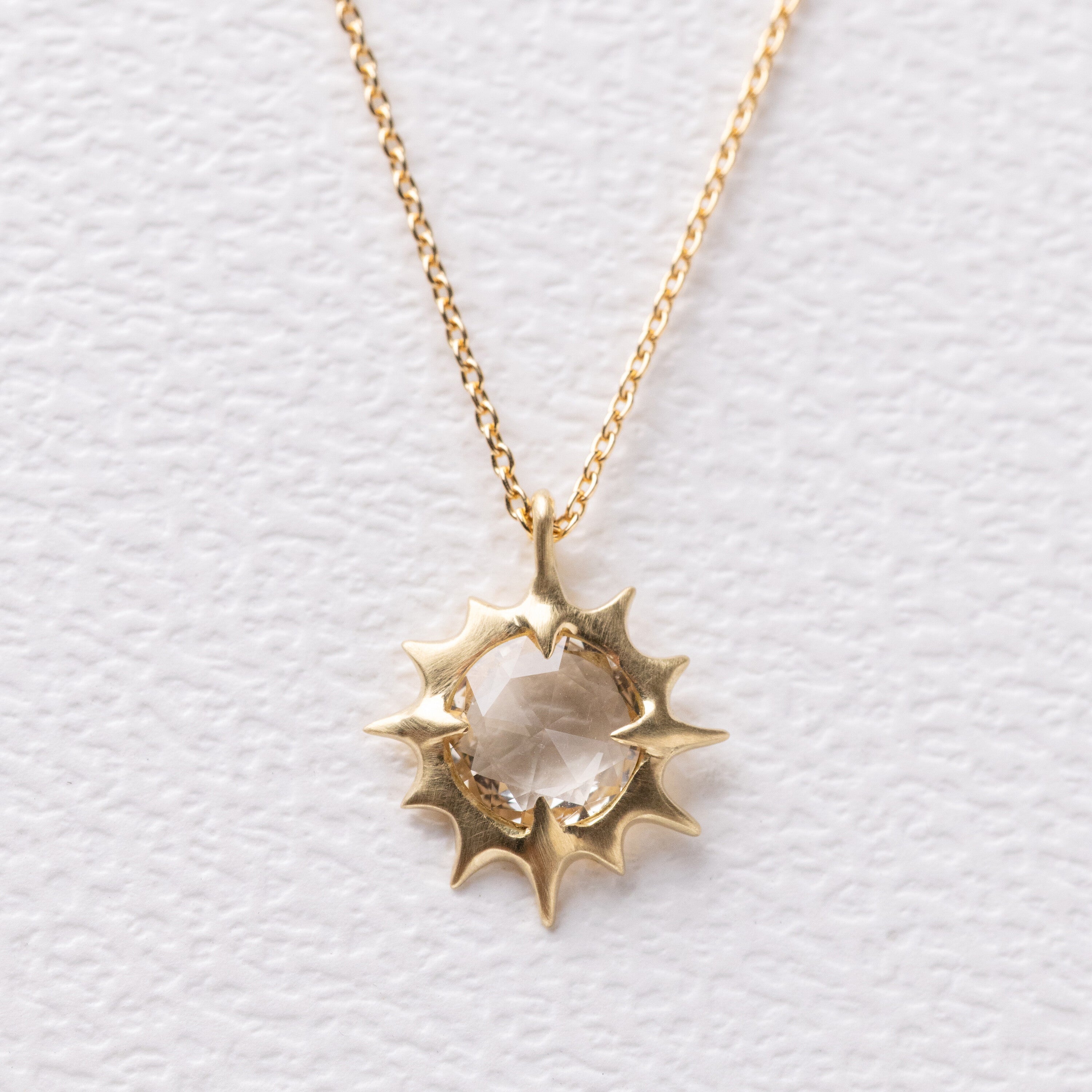 ~0.82ct Round Rosecut Sapphire <br><b> Ileava Jewelry </b>| Sapphire Sun Necklace