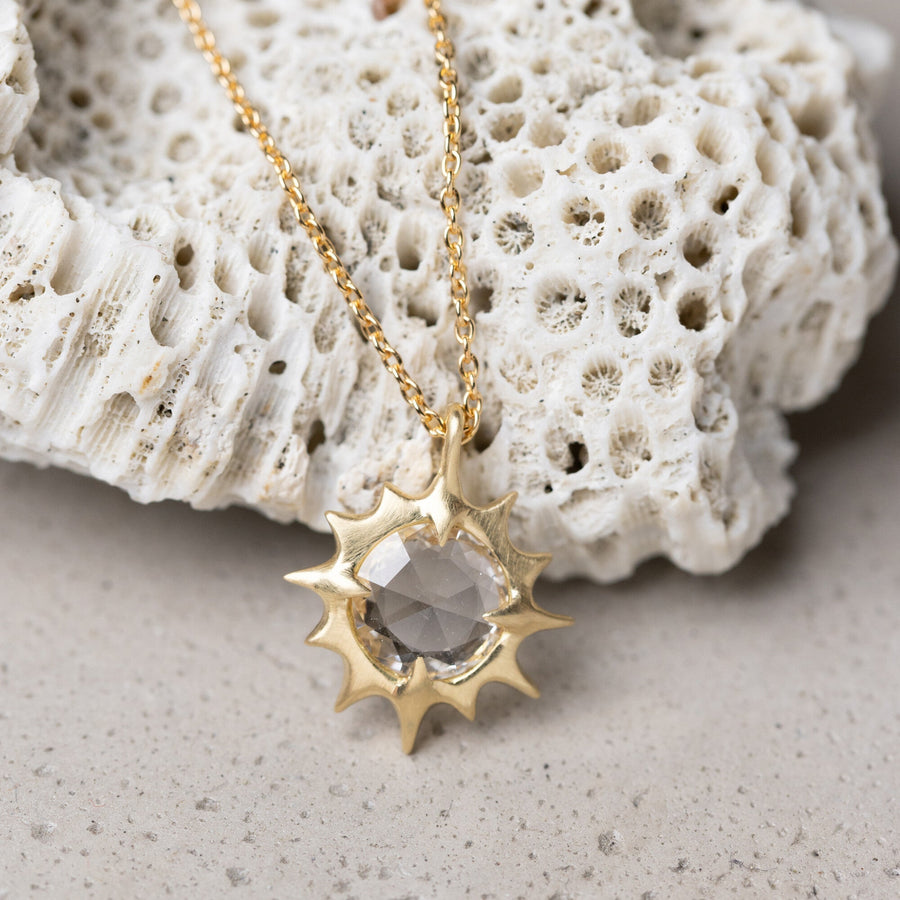 0.82ct Round Rosecut Sapphire <br><b> Ileava Jewelry </b>| Sapphire Sun Necklace