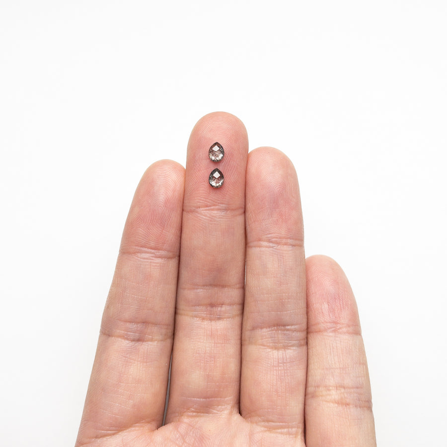 0.69cttw 2pc 5.08x4.00x2.15mm 4.95x3.93x2.18mm Pear Rosecut Matching Pair 18497-01