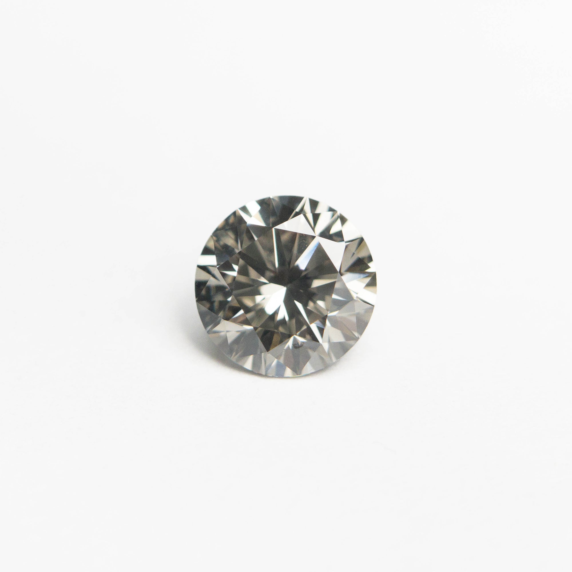 0.56ct 5.21x5.21x3.27mm Fancy Grey Round Brilliant 18968-23