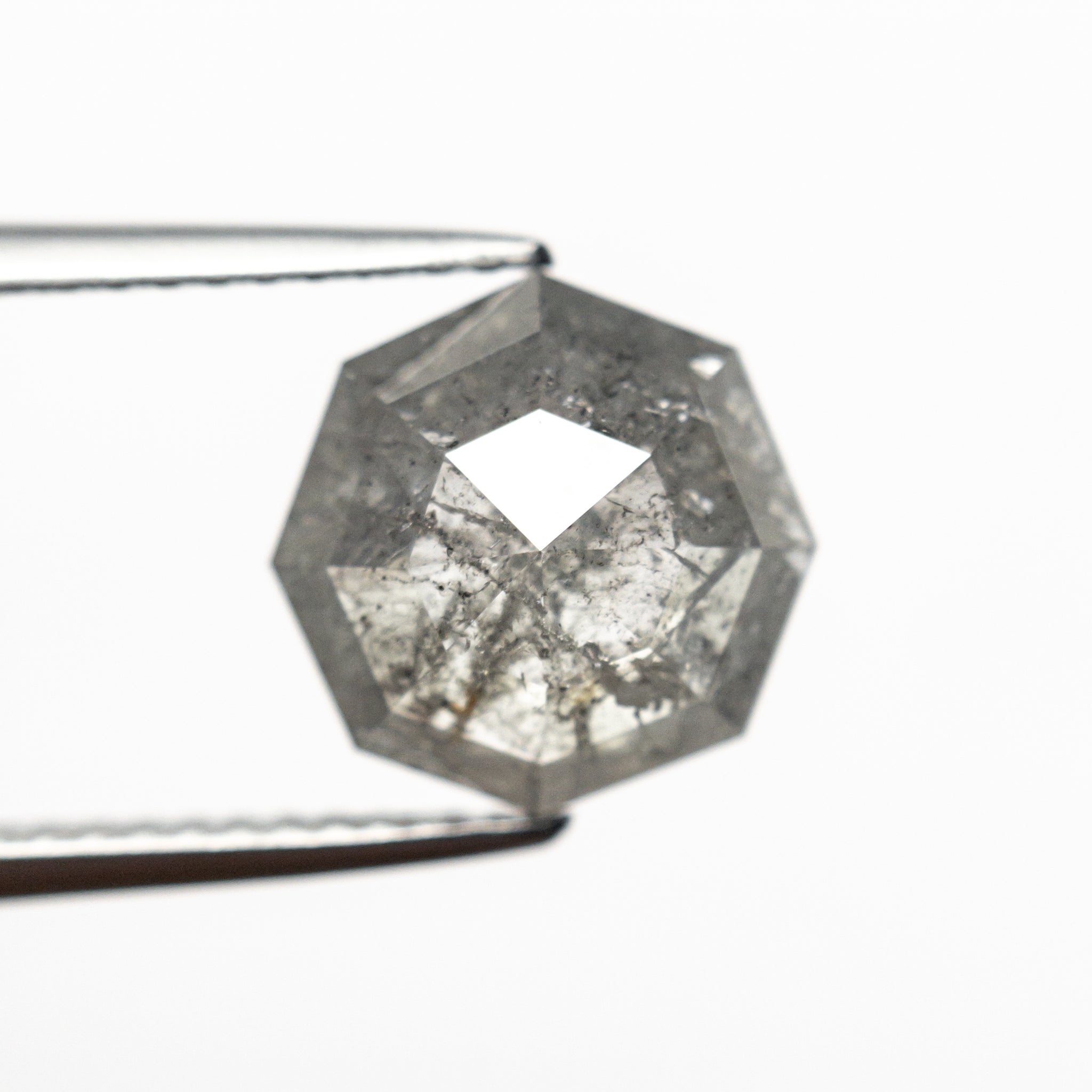 21x4 3.20ct 9.18x9.21x4.21mm Octagon Rosecut 19744-06 - Misfit Diamonds