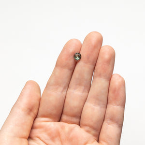0.56ct 5.51x5.48x2.55mm Round Brilliant Sapphire 19942-20