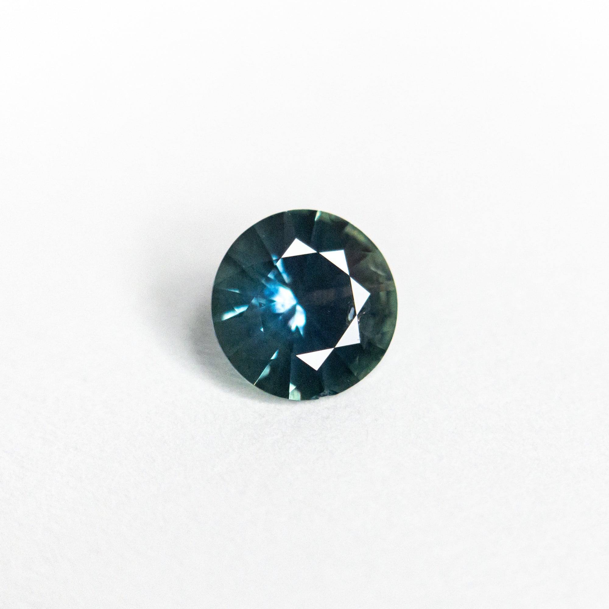 0.48ct 5.26x5.20x2.72mm Round Brilliant Sapphire 19942-38