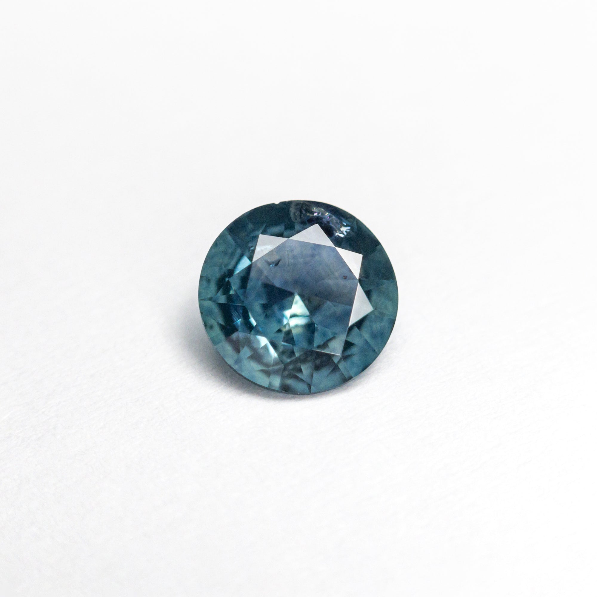 0.58ct 5.60x5.52x2.56mm Round Brilliant Sapphire 19942-44
