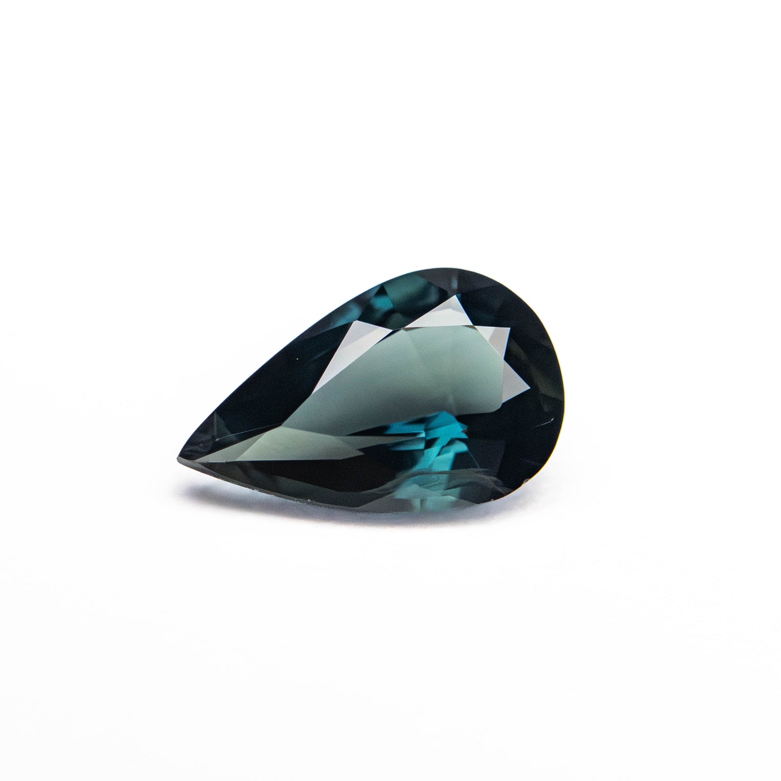 0.93ct 8.39x5.28x2.93mm Pear Brilliant Sapphire 20961-10