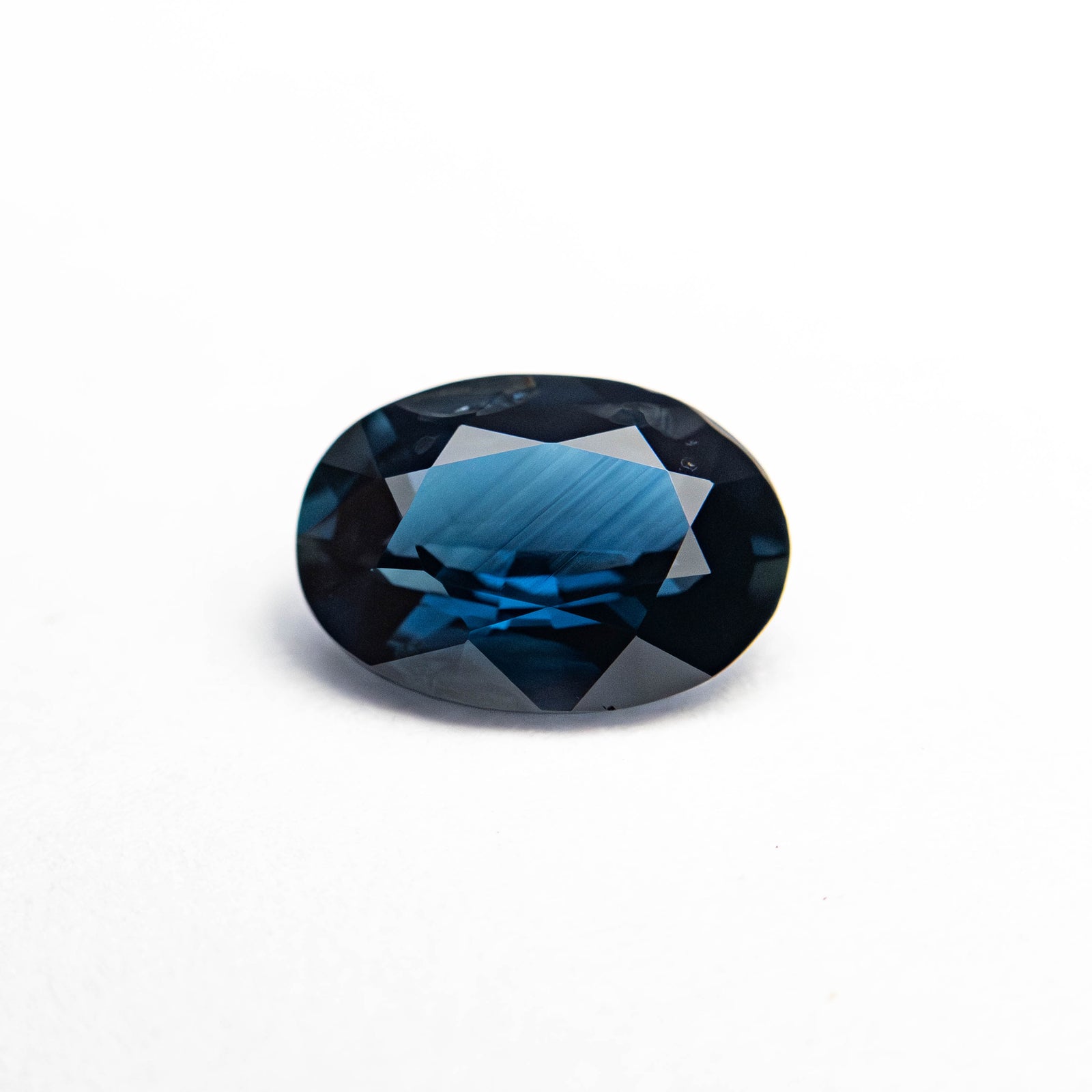 1.07ct 7.55x5.30x3.14mm Oval Brilliant Sapphire 20961-11