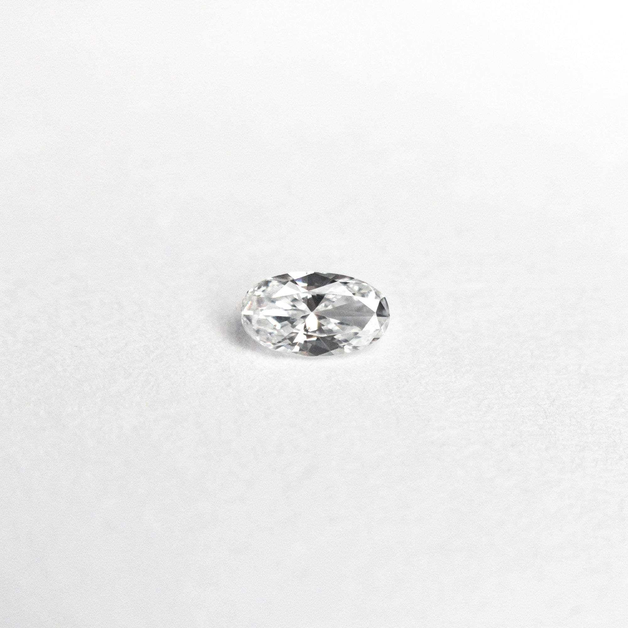 0.09ct 4.04x2.29x1.34mm Oval Brilliant 🇨🇦 21540-01