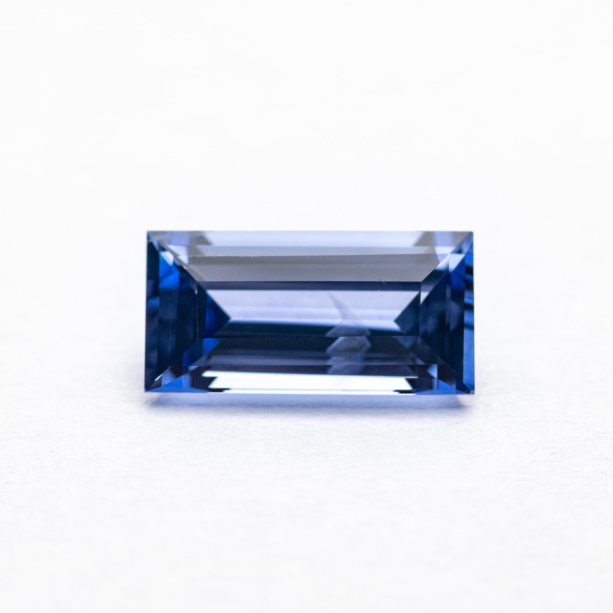 1.31ct 8.85x4.43x3.08mm Rectangle Step Cut Sapphire 22175-01 - Misfit ...