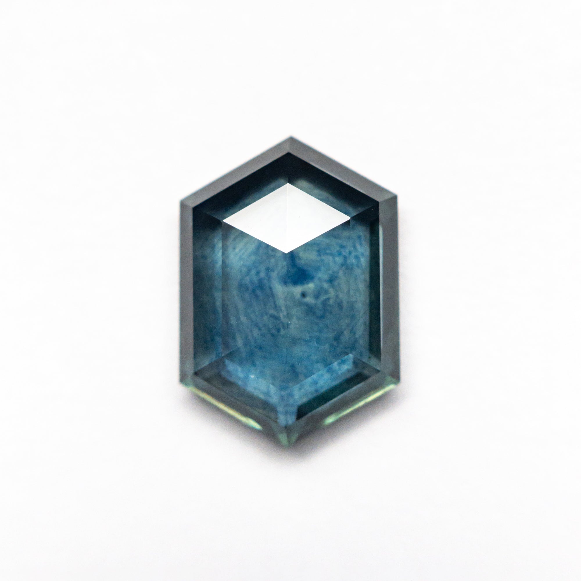 2.75ct 10.38x7.35x3.28mm Hexagon Rosecut Sapphire 22266-35
