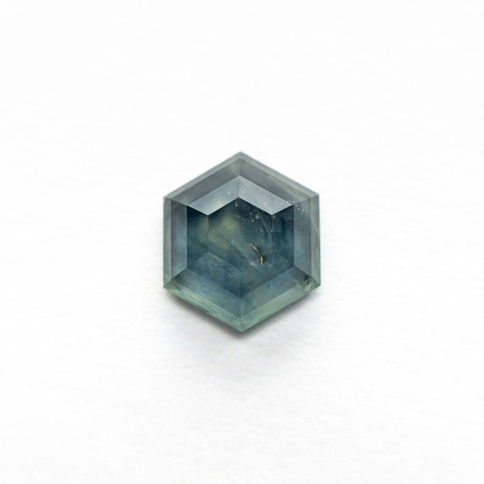 1.49ct 7.44x6.42x3.07mm Hexagon Portrait Cut Sapphire 22266-38