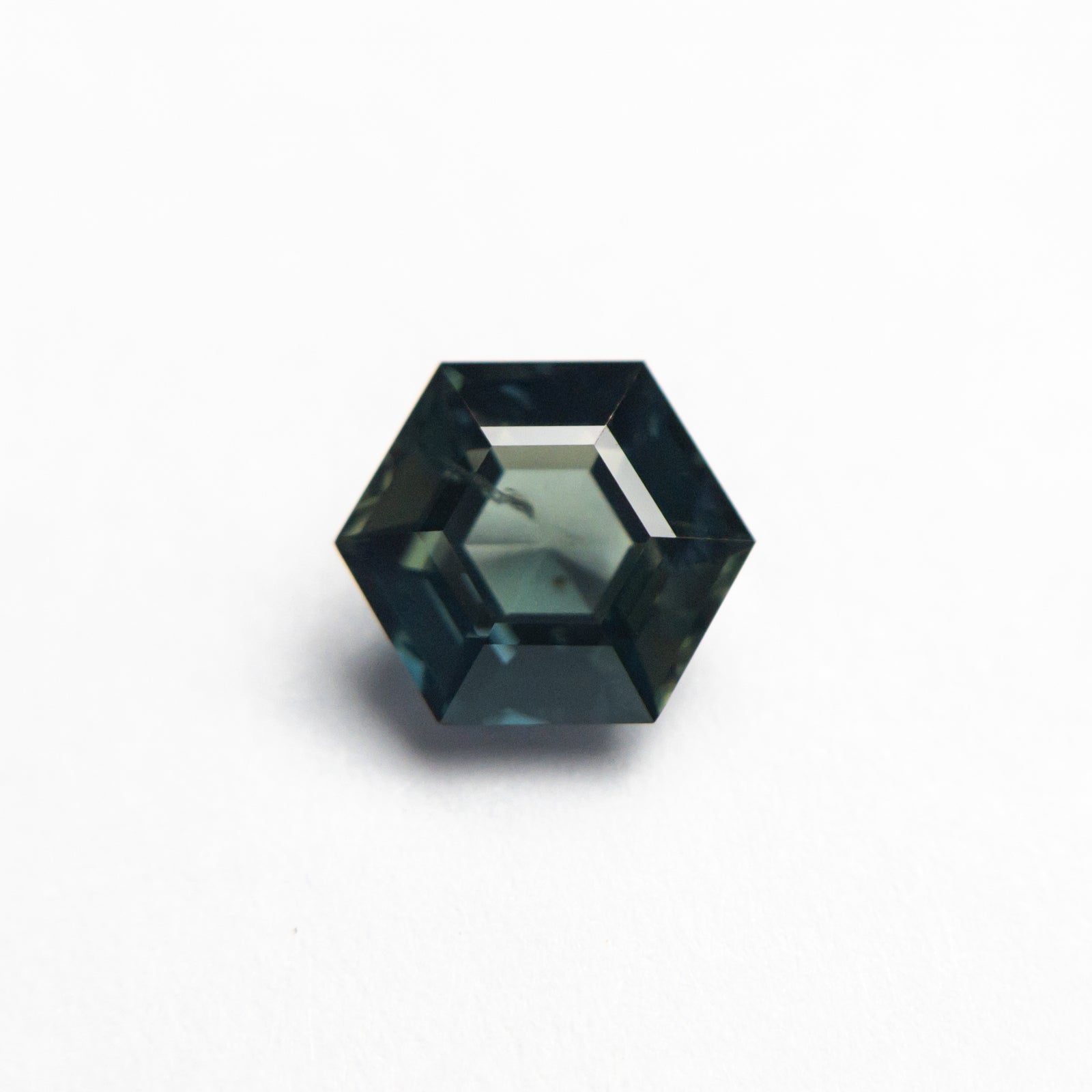 1.53ct 7.45x6.48x4.06mm Hexagon Step Cut Sapphire 22314-08
