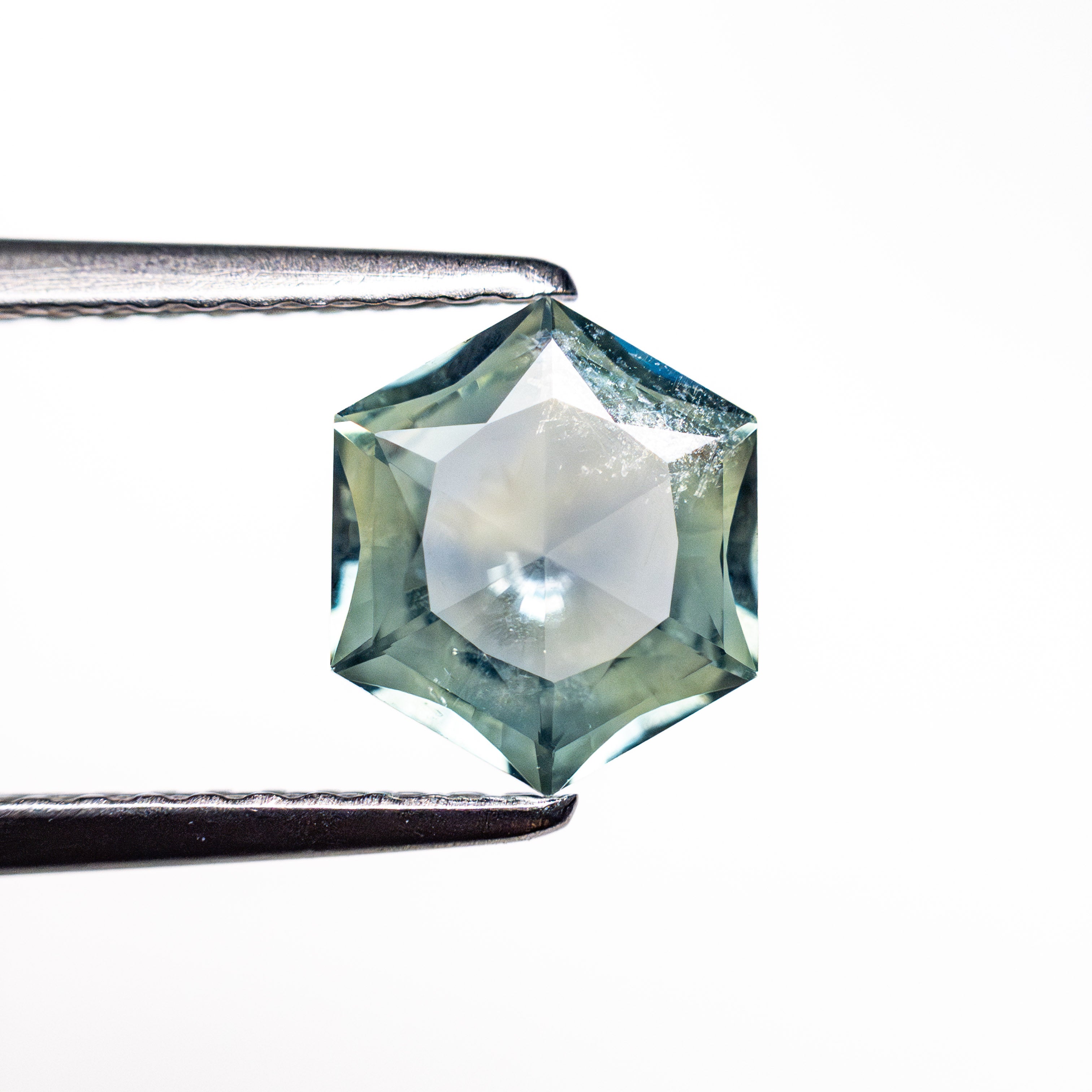1.09ct 7.61x6.49x3.09mm Hexagon Brilliant Sapphire 22434-128