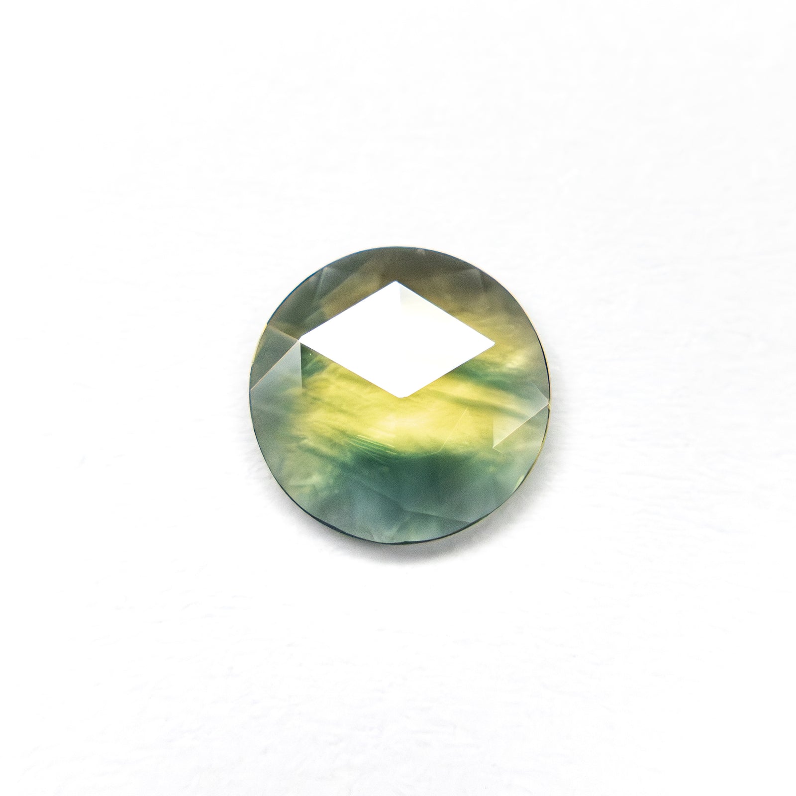 0.56ct 6.53x6.59x1.35mm Round Double Cut Sapphire 22436-05