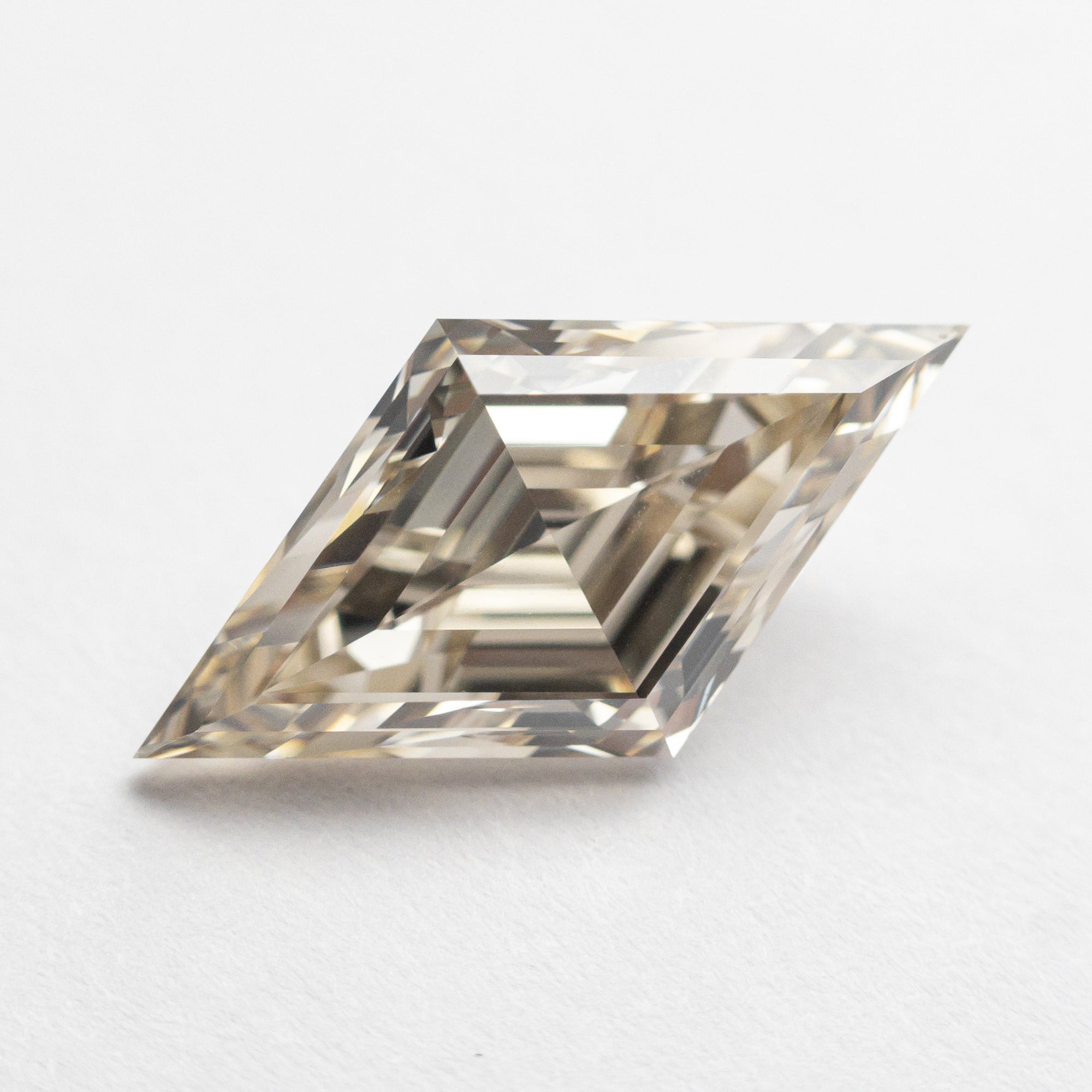 2.01ct 13.62x7.22x4.27mm GIA VVS1 S-T Lozenge Step Cut 22624-01