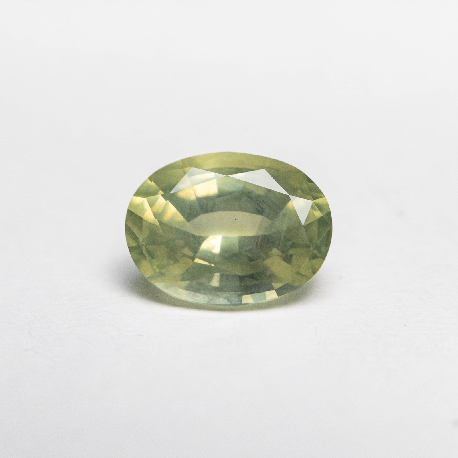 1.22ct 7.29x5.57x3.62mm Oval Brilliant Sapphire 22686-02