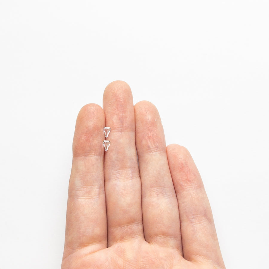 0.28cttw 2pc 5.08x3.49x1.42mm 5.04x3.49x1.43mm Shield Step Cut Sapphire Matching Pair 22781-01