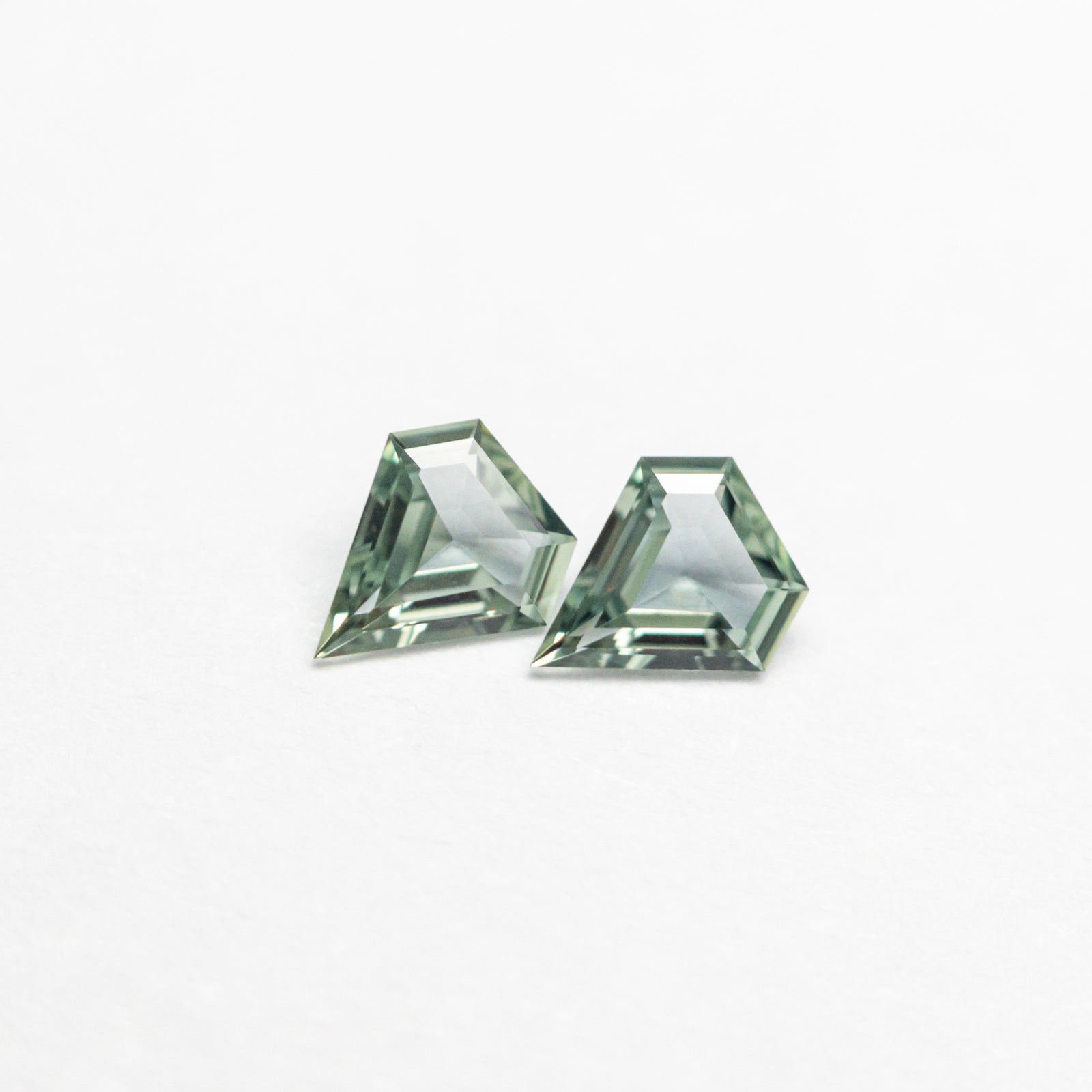 0.23cttw 2pc 3.97x3.46x1.34mm 3.97x3.48x1.38mm Shield Sapphire Matching Pair 22789-01