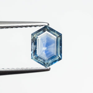 0.92ct 7.58x5.46x2.36mm Hexagon Step Cut Sapphire 23088-18
