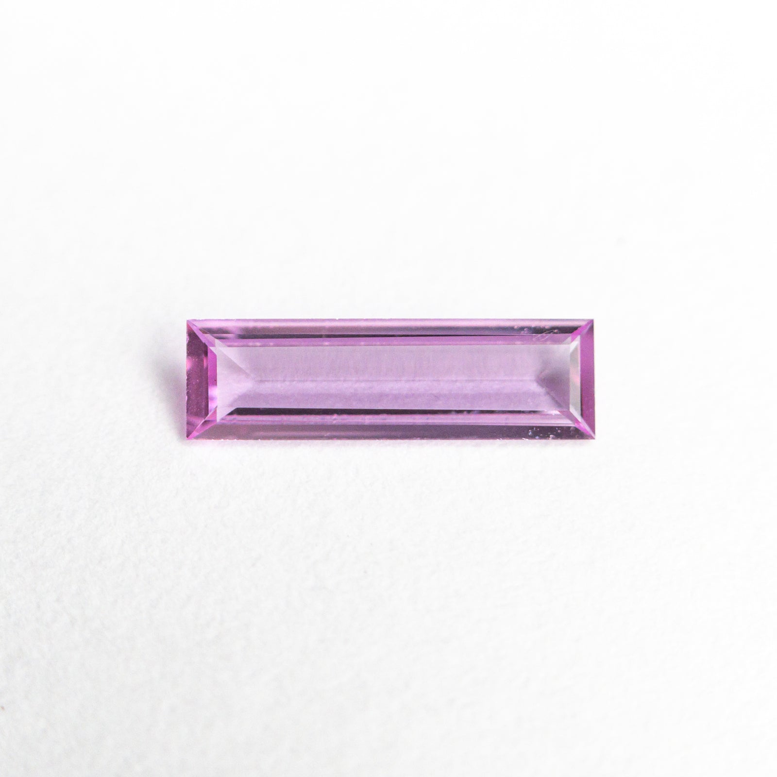 0.31ct 8.55x2.54x1.25mm Baguette Step Cut Sapphire 23151-01