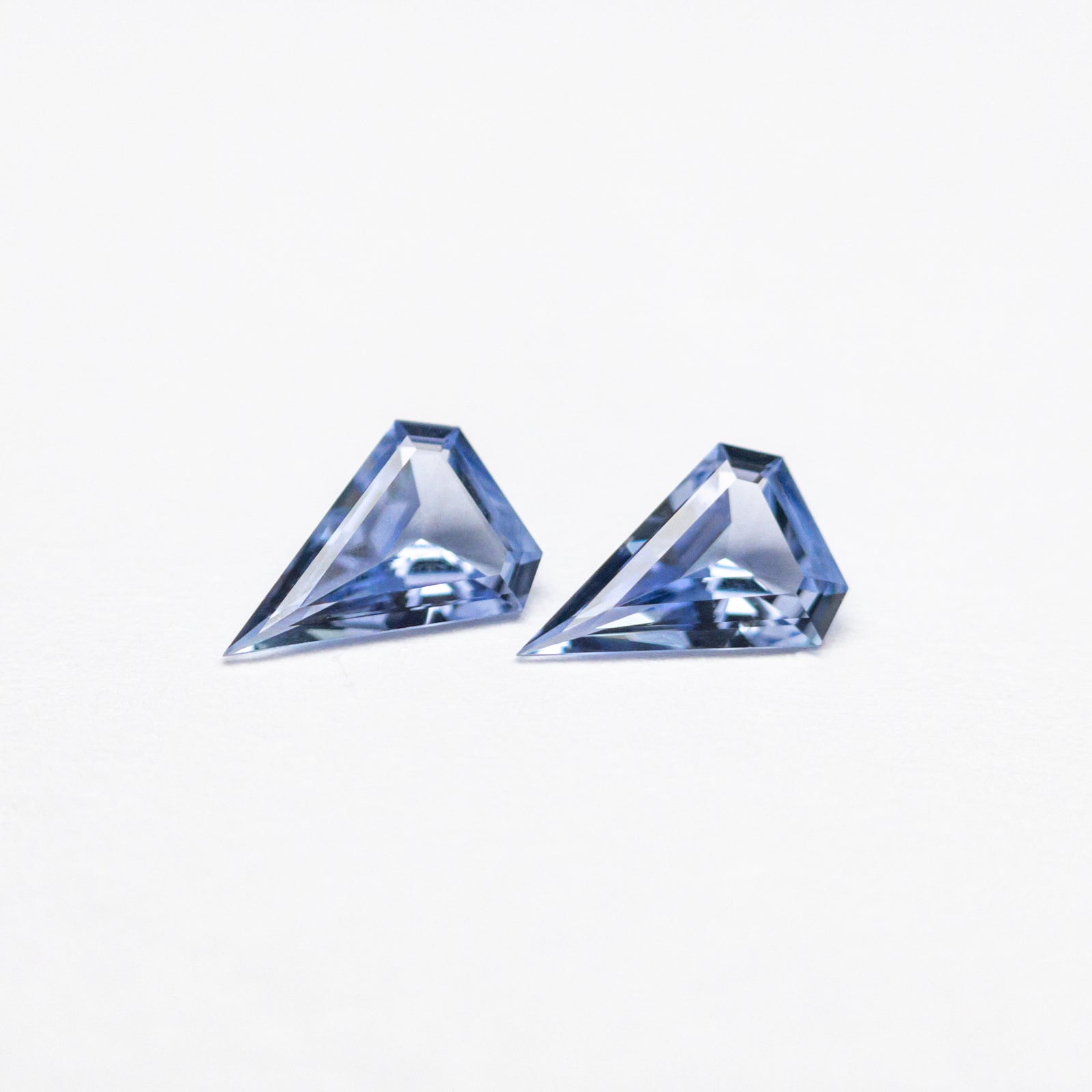 0.28cttw 2pc 5.03x3.50x1.39mm 4.89x3.46x1.43mm Shield Step Cut Sapphire Matching Pair 23391-01
