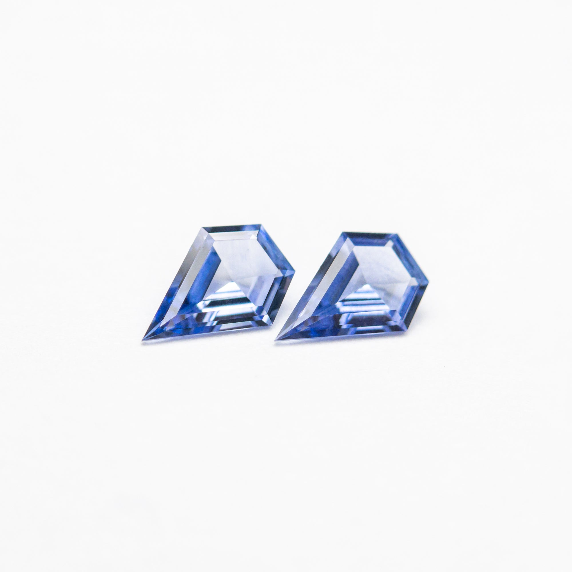 0.30cttw 2pc 5.01x3.51x1.45mm 5.00x3.49x1.44mm Shield Step Cut Sapphire Matching Pair 23401-01