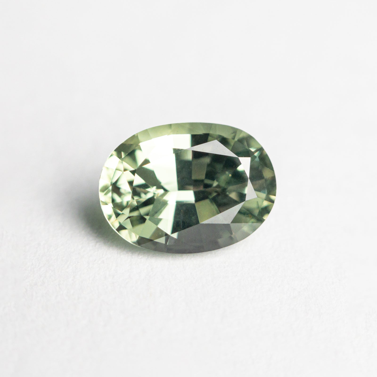1.52ct 7.94x5.85x4.05mm Oval Brilliant Sapphire 23447-13