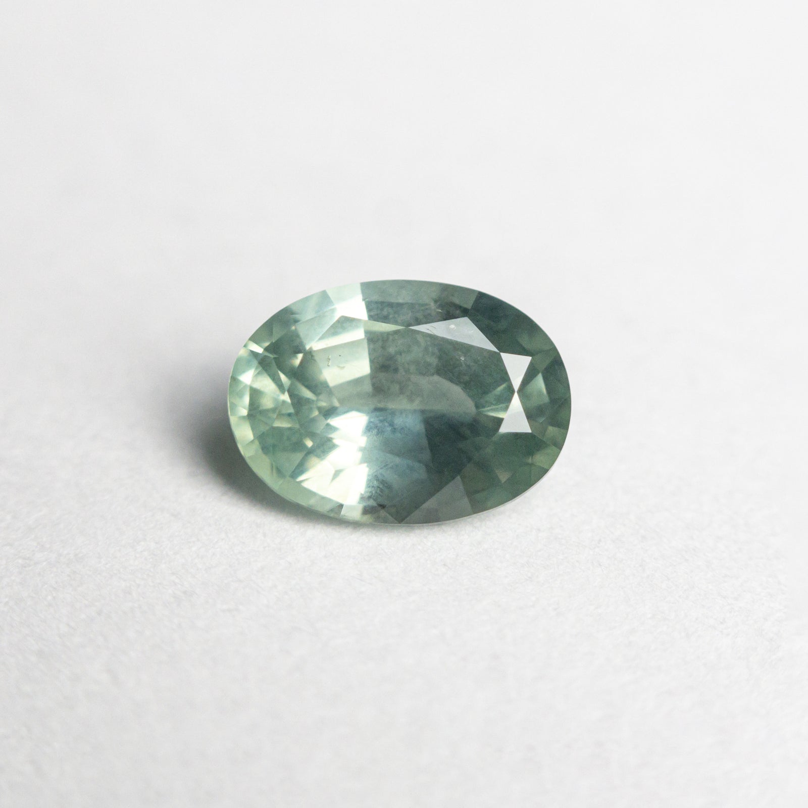 0.98ct 7.03x5.08x3.23mm Oval Brilliant Sapphire 23447-22
