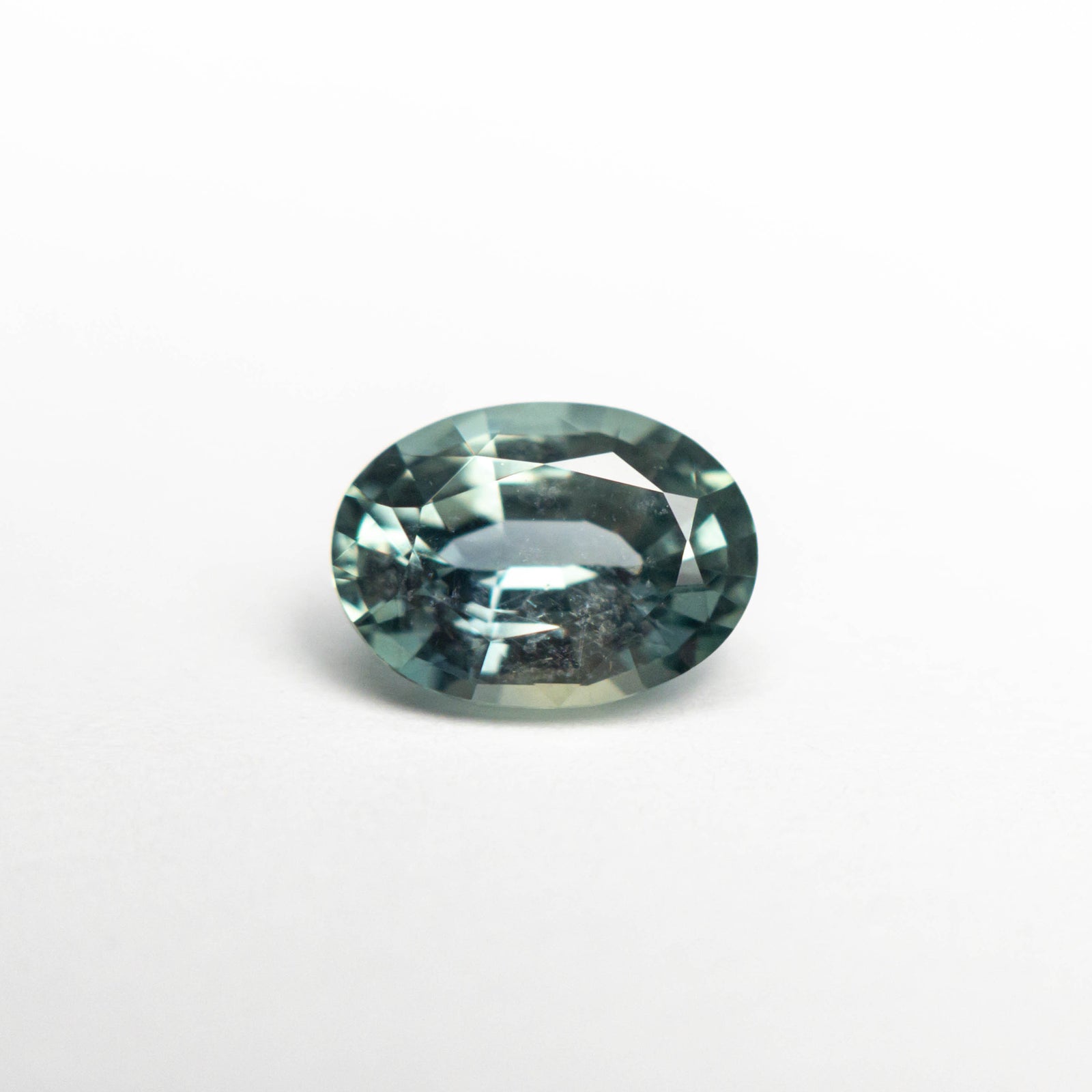 1.06ct 7.03x5.13x3.48mm Oval Brilliant Sapphire 23447-39