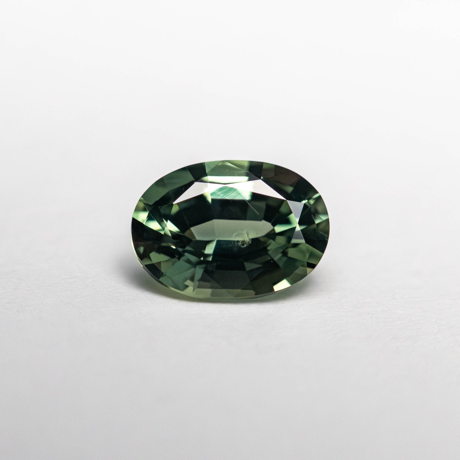 0.76ct 6.48x4.64x3.08mm Oval Brilliant Sapphire 23448-02