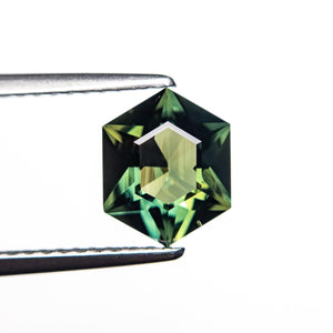 1.45ct 8.04x6.49x3.84mm Hexagon Step Cut Sapphire 23476-13
