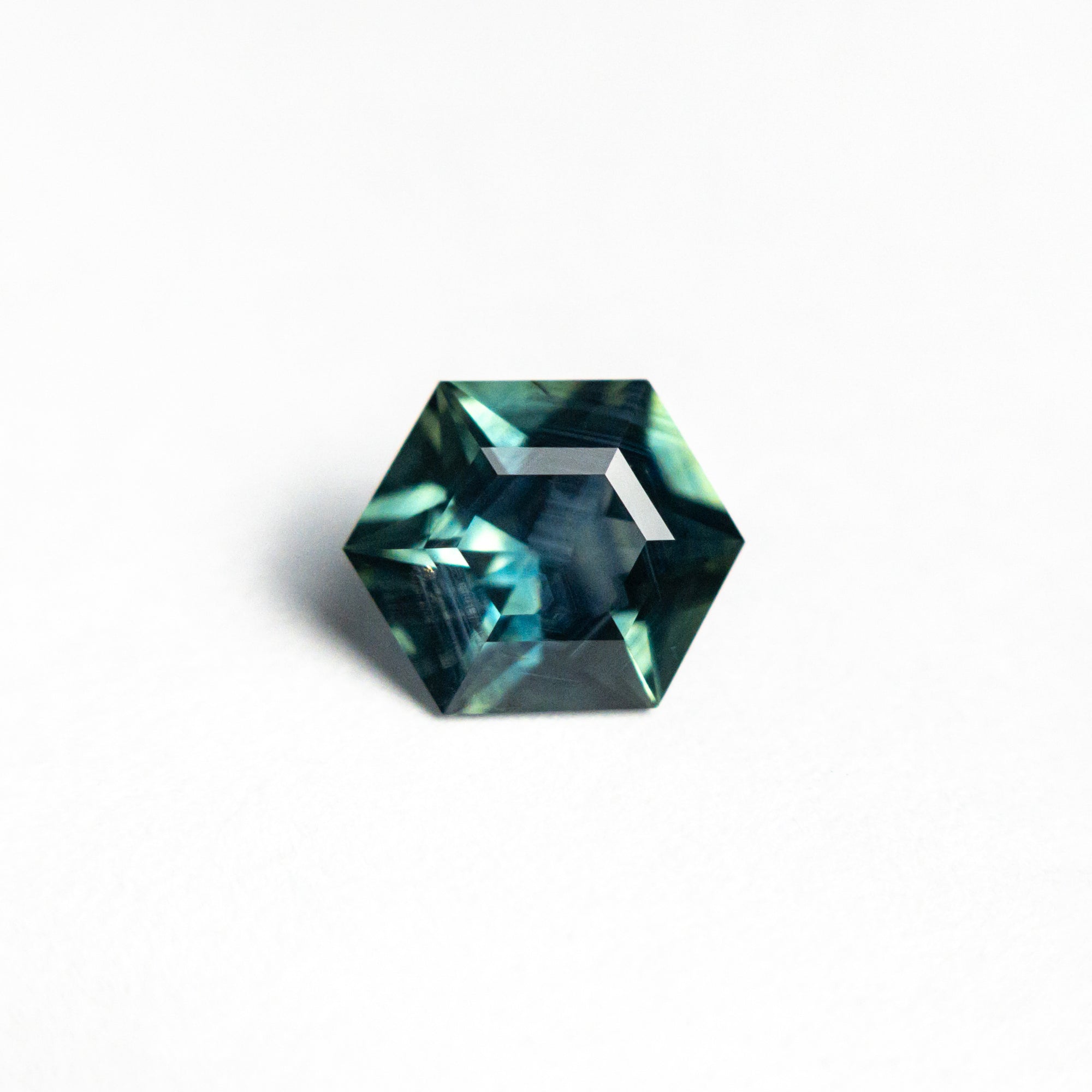 1.05ct 7.13x5.88x3.58mm Hexagon Step Cut Sapphire 23498-14