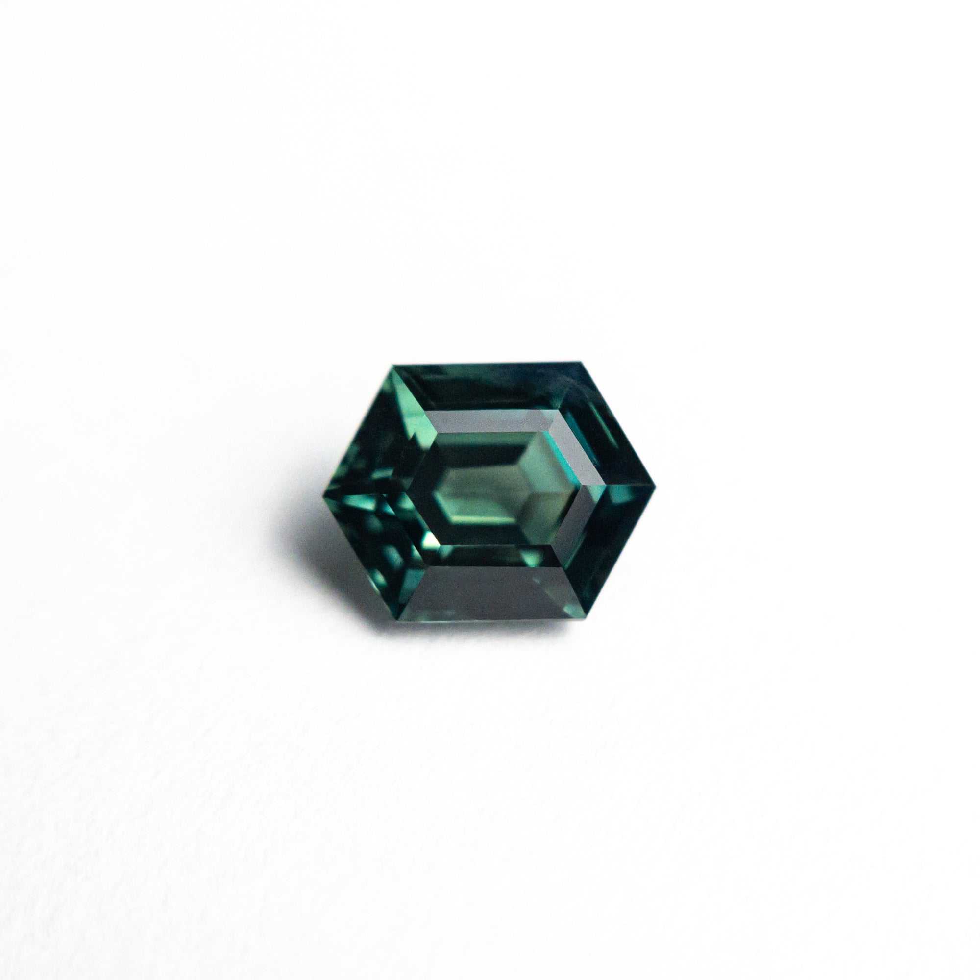 1.00ct 6.62x5.14x3.50mm Hexagon Step Cut Sapphire 23498-18