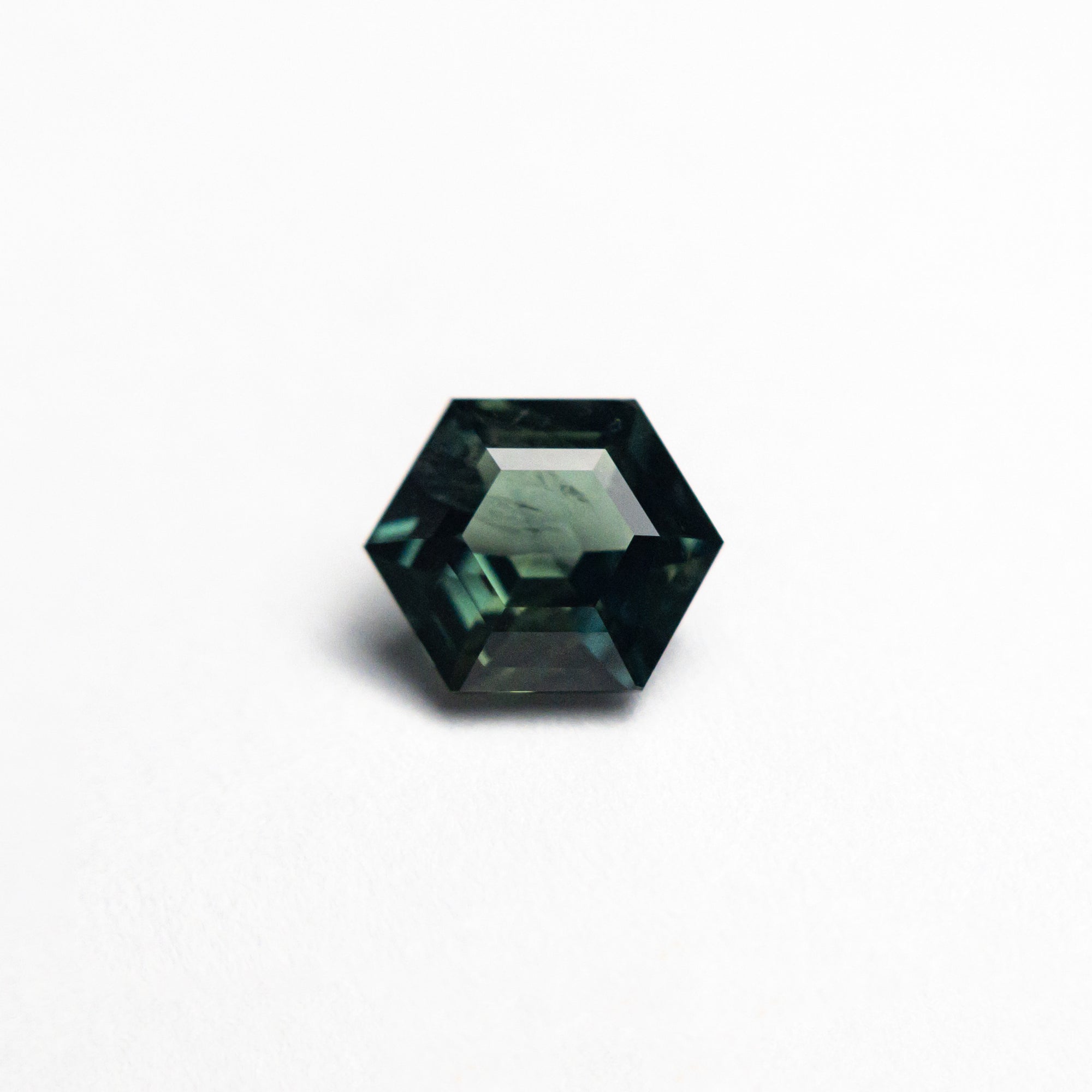 0.87ct 6.37x5.29x3.19mm Hexagon Step Cut Sapphire 23498-20