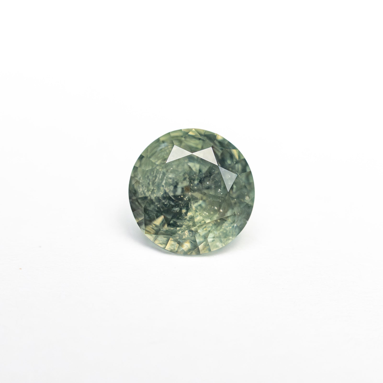 0.70ct 5.50x5.54x3.36mm Round Brilliant Sapphire 23689-01